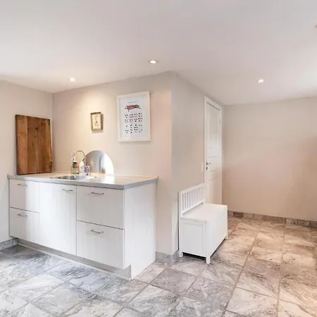 Five-bedroom Holiday In Holiday home *